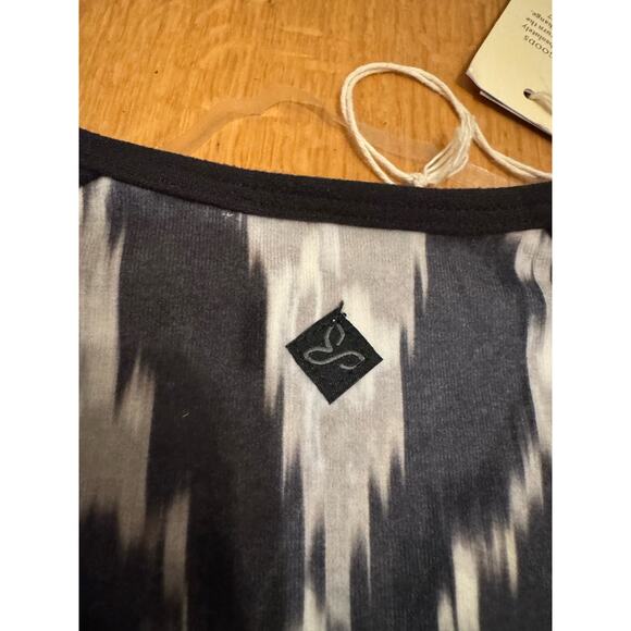 NWT PrAna Coal Ikat Print Dakota Wrap Top, L - Picture 7 of 7